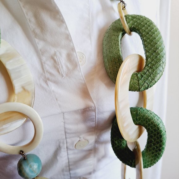 AMLE Italian Long Horn Green Chain Necklace with Python skin - Picture 6 of 16